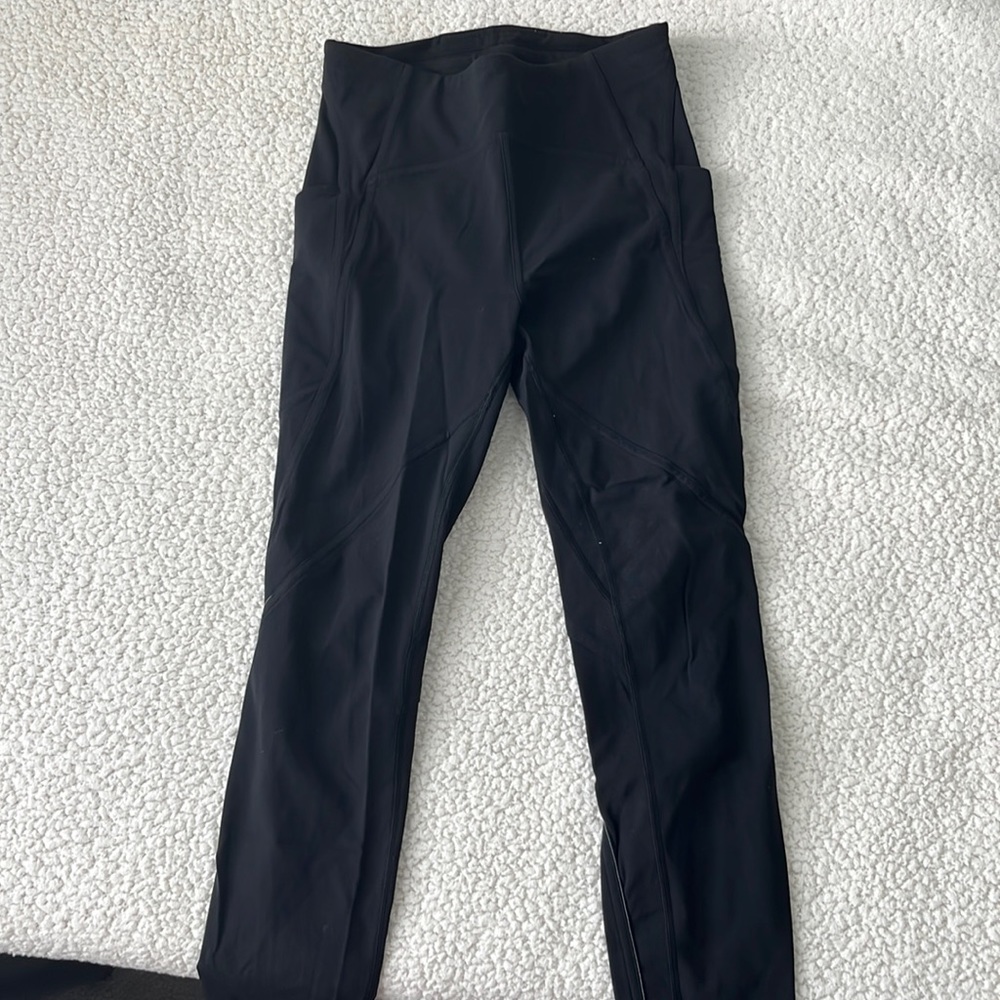 Lulu leggings with drawstring and pockets